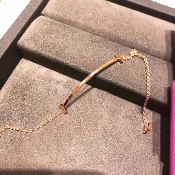 Tiffany & Co. classic smile bracelet